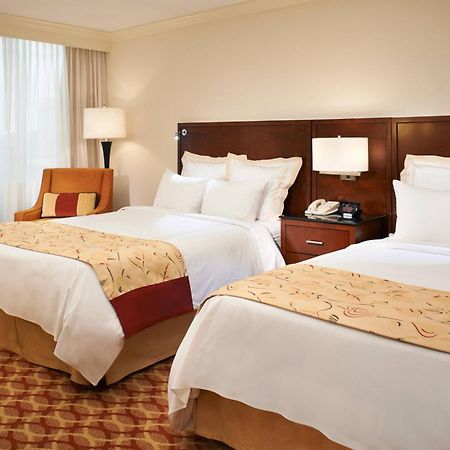 Hotel Indianapolis Marriott East Exterior foto