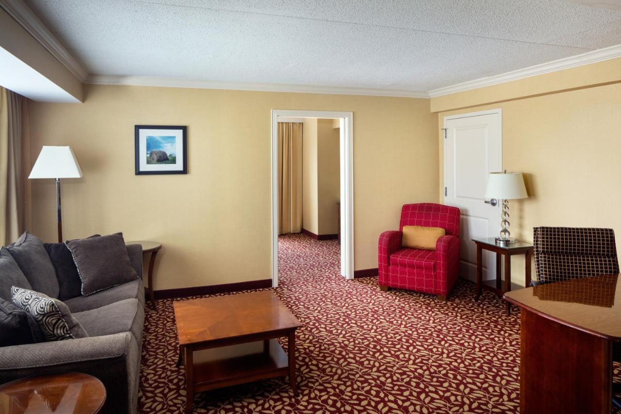 Hotel Indianapolis Marriott East Exterior foto