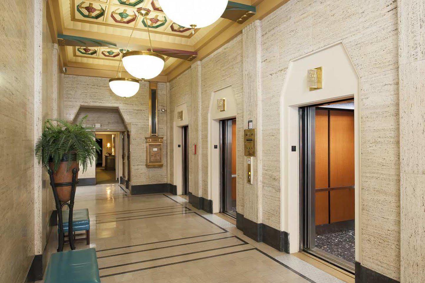 Hotel Indianapolis Marriott East Exterior foto